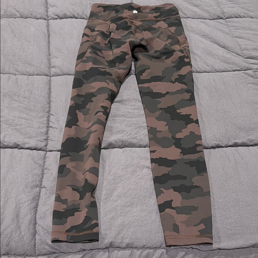 Lululemon pink grey and black camo leggings. 7/8 length.